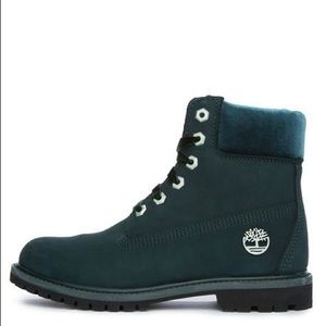 dark green timberland boots